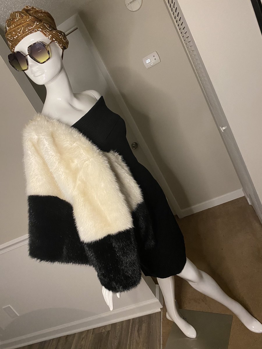 daCostumer's tweet image. 