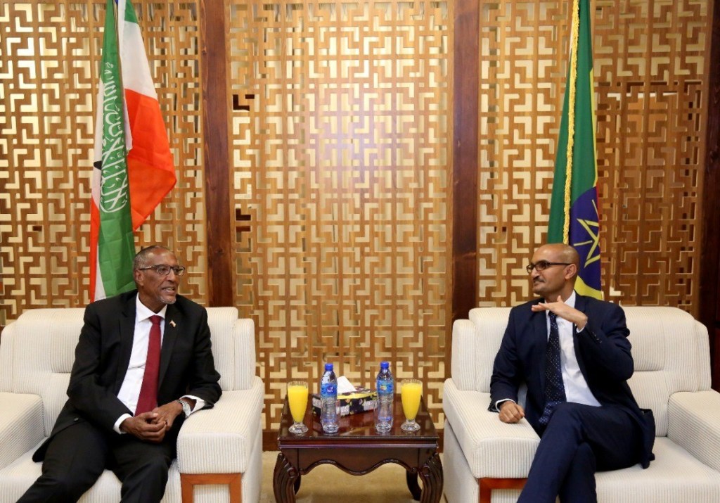 Nation_SL's tweet photo. Madaxweynaha Jamhuuriyadda Somaliland oo si weyn loogu Soo dhaweeyey dalka Ethiopia https://t.co/yPixYLhInB https://t.co/h5htfwDueh