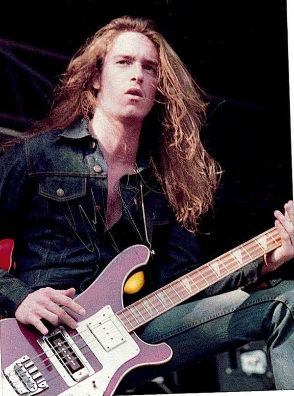 Happy Birthday in heaven, Cliff Burton! Gone, but never forgotten...      