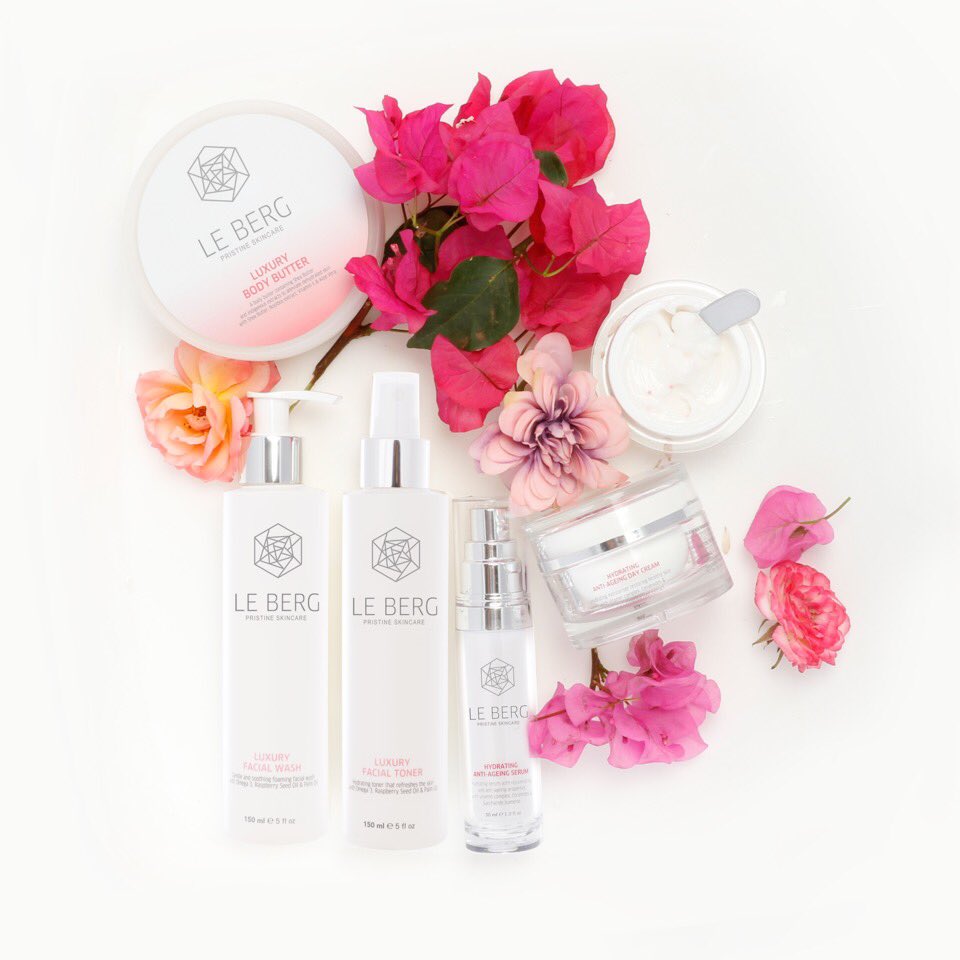 Looking for something special to give this Valentine! Grab one of our specials for the one you love.  Serum for men now R450 more that 50% discount!  Body butter only R250 ❤️ make this Valentine’s day special! #valentines #love