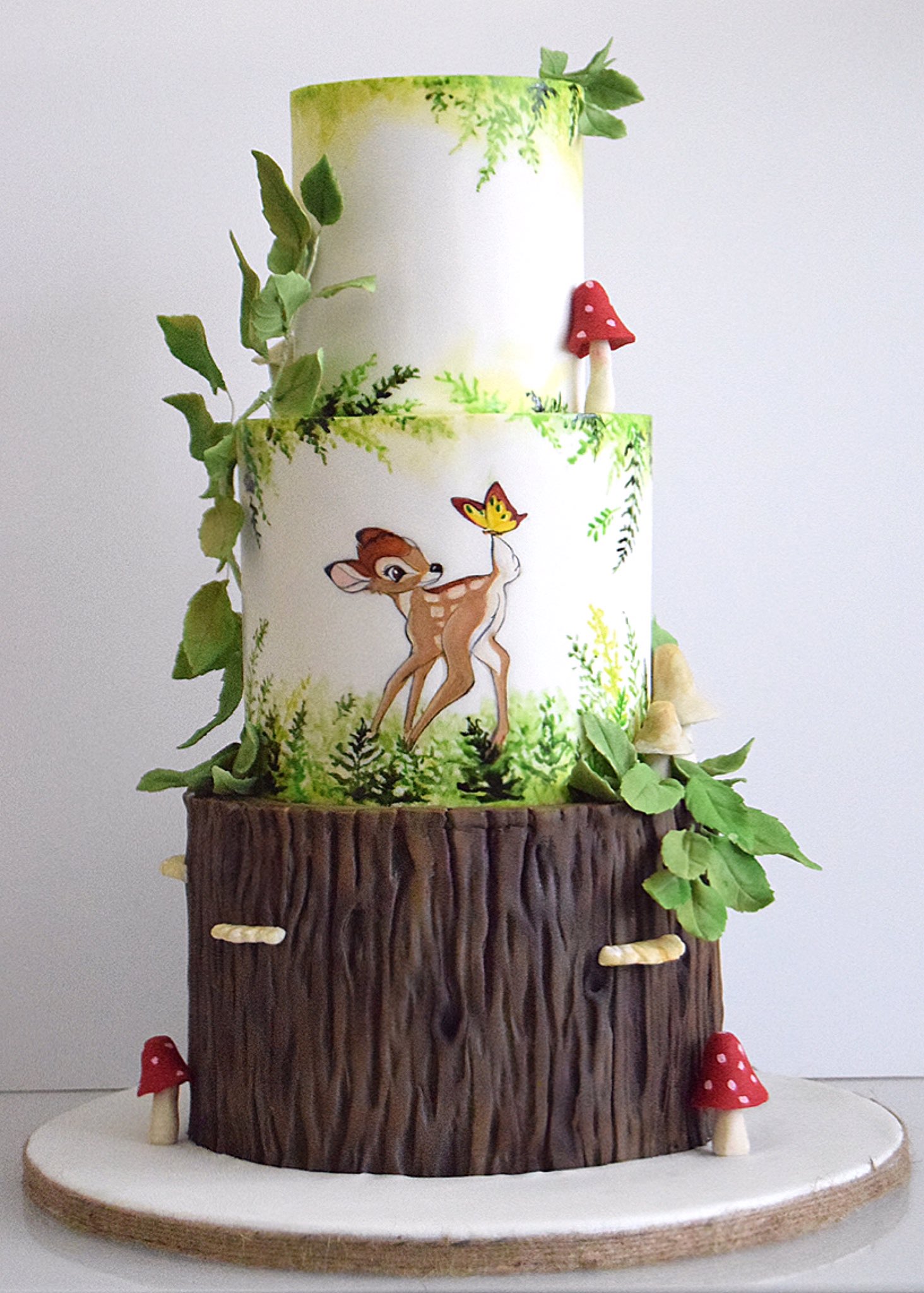 X \ Lewis Bakehouse على X: "Hand painted Bambi cake for a first birthday 🍃🦌🍄❤️💛💚 #handpaintedcake #handpainted #firstbirthdaycake #firstbirthday #pieceofcakewales https://t.co/pi2UGGMH0k"