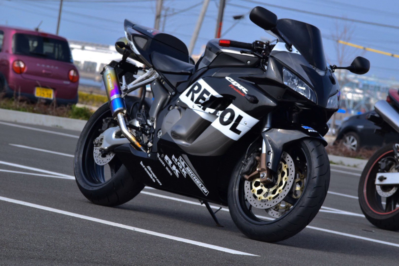 cbr1000rr sc57 ブラック フルカウル 【公式通販】