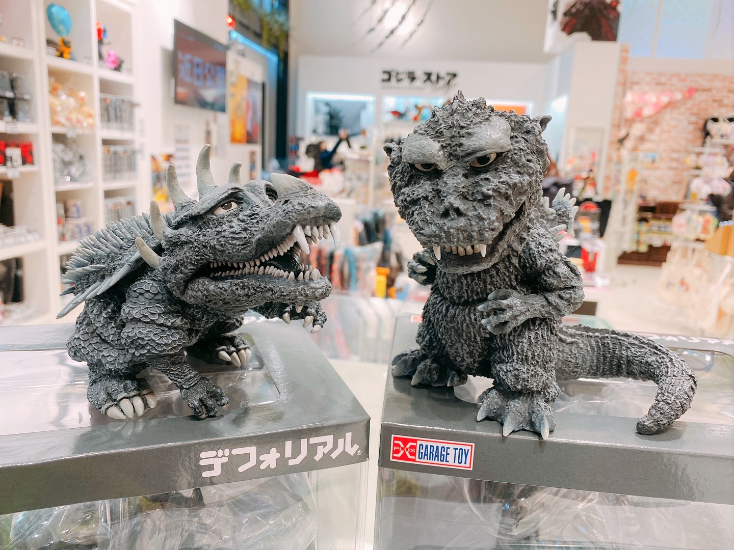 ゴジラ・ストアTokyo on Twitter: 