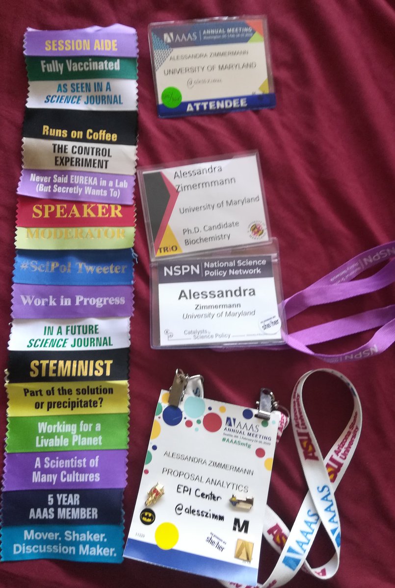alesszimm's tweet photo. It was suggested by many people at #AASmtg that I keep my #extraAF name badge and make a tag ribbon scarf.
Joke's on you though, cuz it's already long enough to go around my neck. #hoarder https://t.co/csXHOJ3CJ1