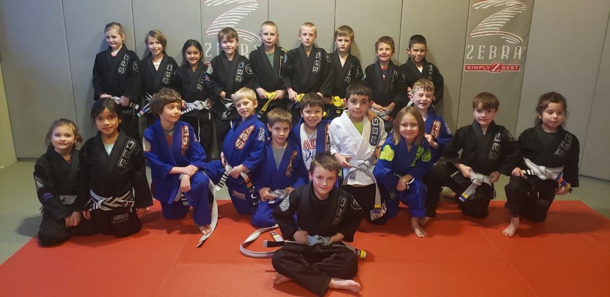 SBG_MT's tweet photo. Sawyer celebrated his grey and white belt promotion in an Ironman with his teammates! 🥋 We’re so proud of his incredible work. 💯 Congratulations Sawyer! 🦍🔥#kalispell #montana #kidsmartialarts #kidsbjj #futureleaders #bullyproof https://t.co/5VrTAbf5dO