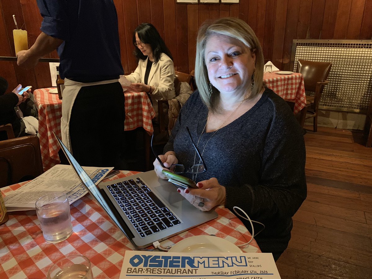 twopoint0tv's tweet image. The beauty of not having a brick &amp;amp; mortar space is that we can edit at happy hour!
•
•
•
#twopoint0 #officeoftheday #mobileoffice #workremote #remote #remoteoffice #editing #video #videoediting #videoproduction #production