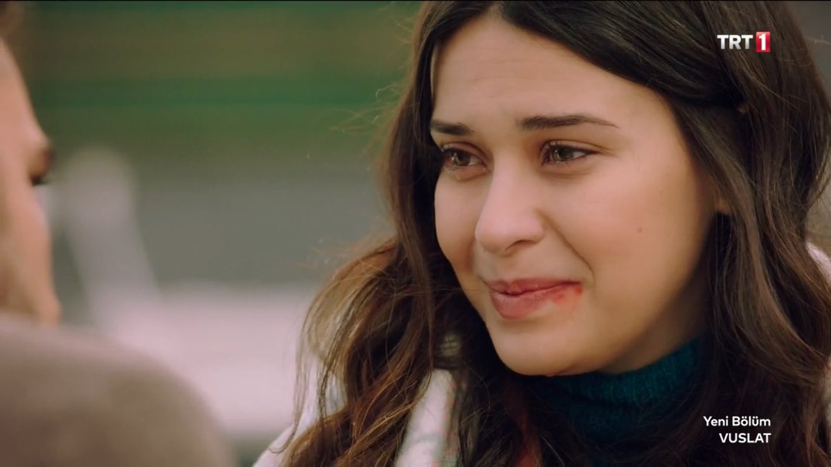 rivrivci61's tweet image. Sen yok Feride, ben yok. 
Sadece biz varız...❤️

Her şeye rağmen aşkına sahip çıkan Aziz sen çok güzel seviyorsun 

#AzFer #SadeceBiz #Vuslat