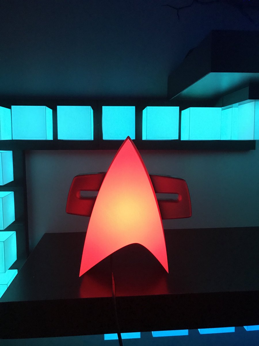 StarTrek Communicator Lamp I made for ⁦a birthday present 😬 #3Dprinted