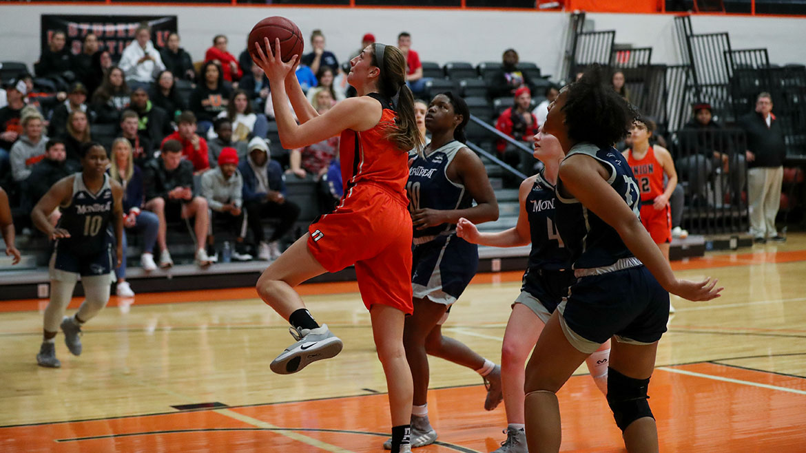 AACsports's tweet image. .@CIURams' Corey Benton, @UnionBulldogs' Brooke Hammonds haul in #AACMBB, #AACWBB Player of the Week honors - aacsports.com/article/4472