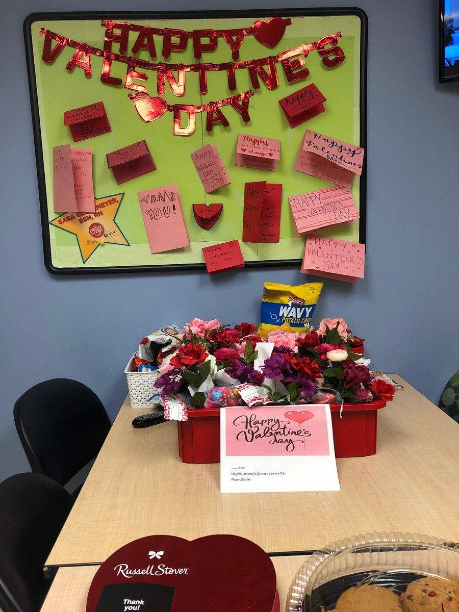 Last Monday, CSC members made appreciation bouquets for the Cardinal Glennon Emergency Department staff for working on Valentine’s Day! They were delivered by Kellie McCarthy and were greatly appreciated!

Our next meeting is next Monday, February 24 in Buder at 5:30 PM!