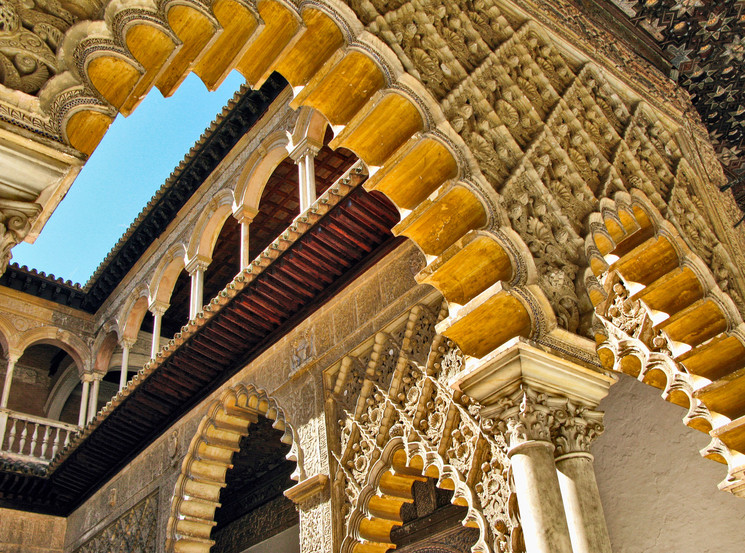 CNTravelerSpain's tweet photo. Abanderado del Romanticismo, en 1836 nacía hoy Bécquer, cuya poesía es capaz de hacernos viajar a cualquier sitio en busca del amor. Sevilla, su ciudad natal, fue en numerosas ocasiones su fuente de inspiración. Sus versos recorren todas sus calles... ❤️https://t.co/AkIYh1aq9s https://t.co/IMnizXT6II