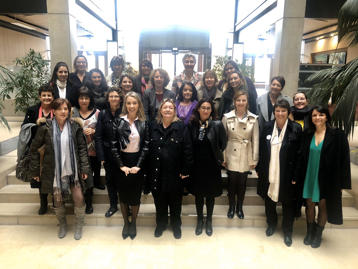 Très heureuse de recevoir les <a href="/FceToulouse31/">FCE TOULOUSE 31</a> et leur toute nouvelle Présidente <a href="/AnoukDEQUE/">Anouk DEQUE</a>. 

Échanger sur le développement de nos TPE et PME, cibler les solutions concrètes pour les recrutements, les financements... 

Les femmes entrepreneures sont une force d’<a href="/Occitanie/">Région Occitanie</a>.