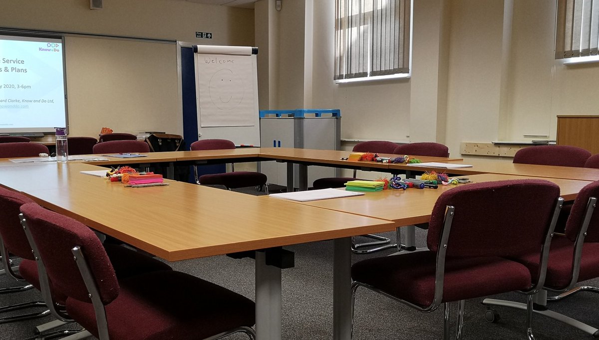 berneeclarke's tweet photo. Good to be back in Stoke-on-Trent with this fab group of directors &amp; managers this evening. Ready for business plan making &amp; inspiring the team to 2023! #faciltation #strategy #knowanddo https://t.co/hdPnkAU6n7