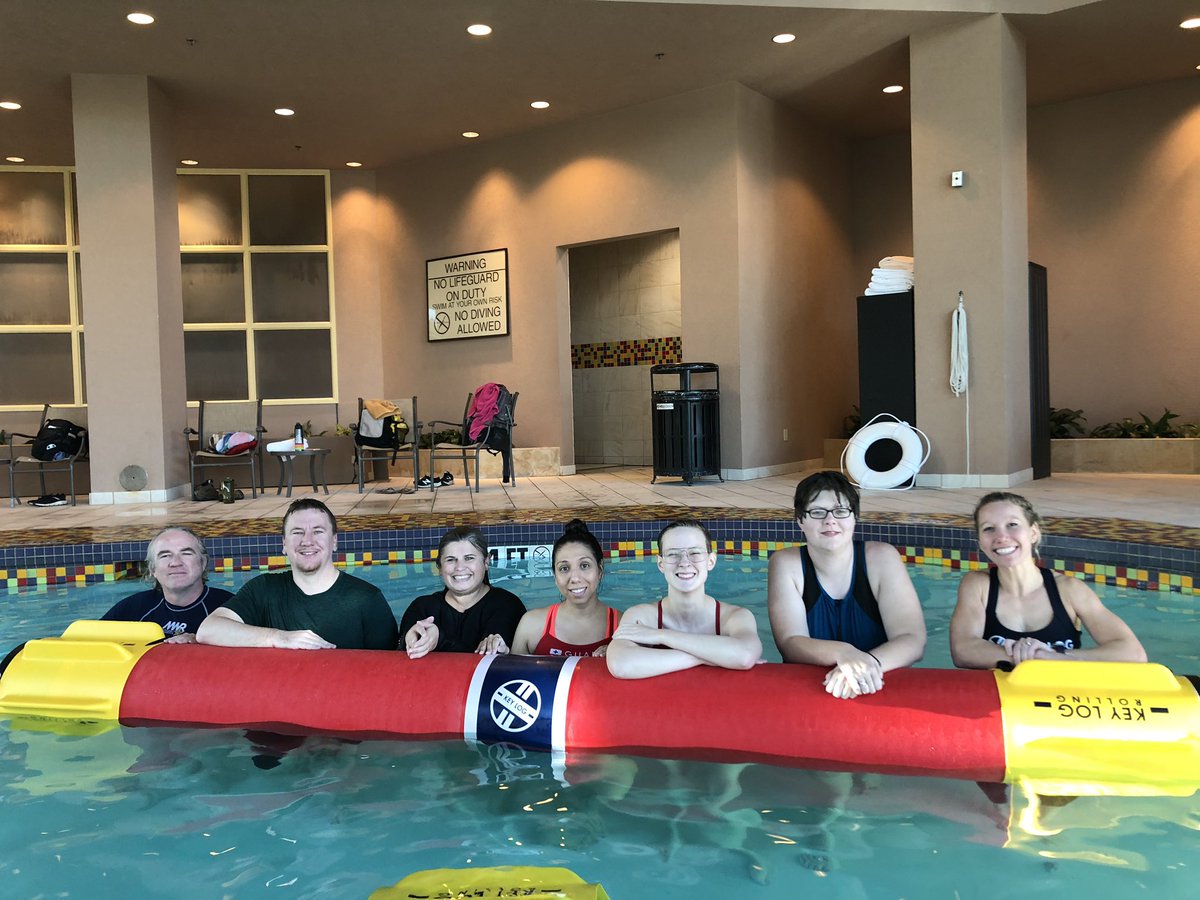 KeyLogRolling's tweet image. Good morning  #aoap2020! We had a fantastic #logrolling workshop yesterday with Key Log owners and future ones. Join us today at 3pm for in-water demo. Observers are welcomed!  Bring all your friends 💦 from @AOAPAquaticPros