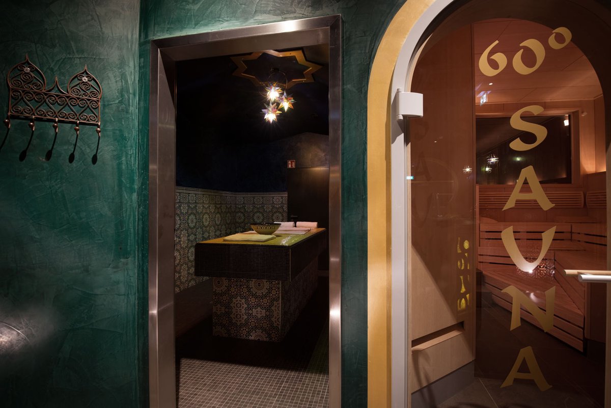 Zum perfekten Feierabend gehört immer eine Sauna! 😊🔥

#sauna #relax #feierabend #club #paradise #saarbrücken