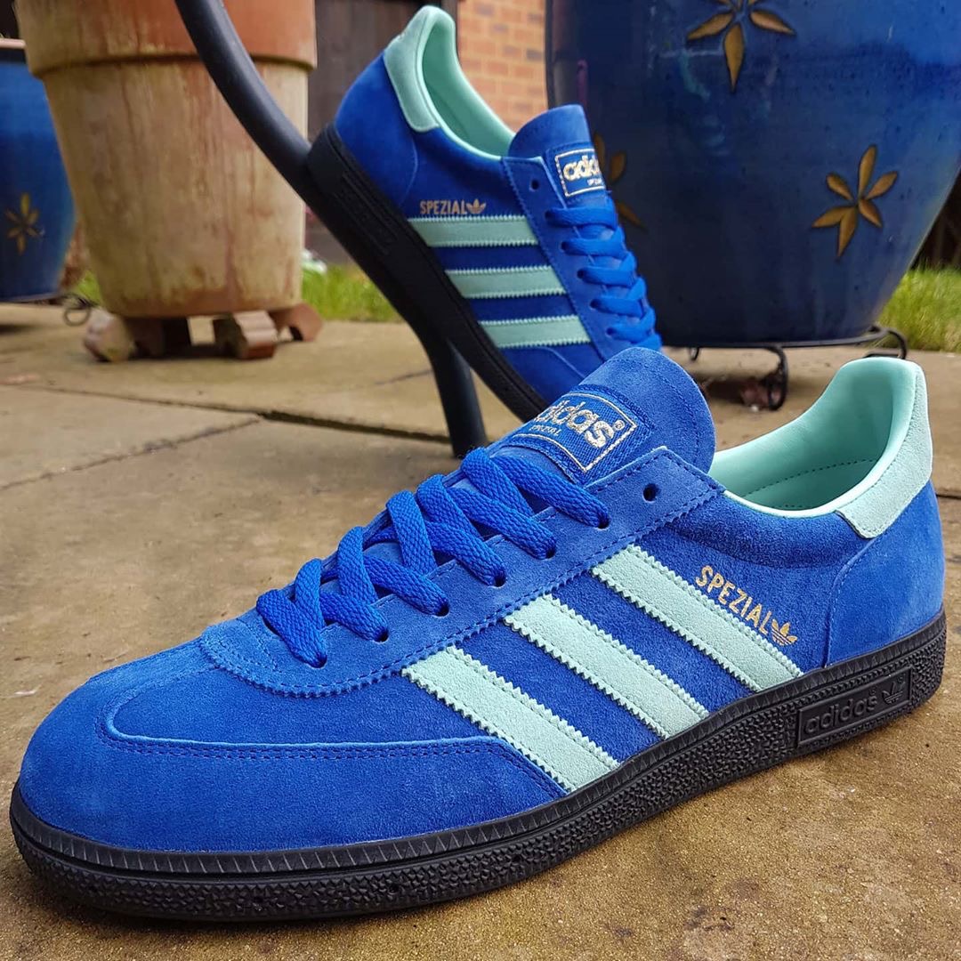 The Casuals Directory on Twitter: "Posted • Some Mi Adidas Handball Spezial for a Sunday Evening 👊👊👊 #adidas #adidasoriginals #adiporn #adidasaddict #adidasfamily #adidasmispezial #clobber ...