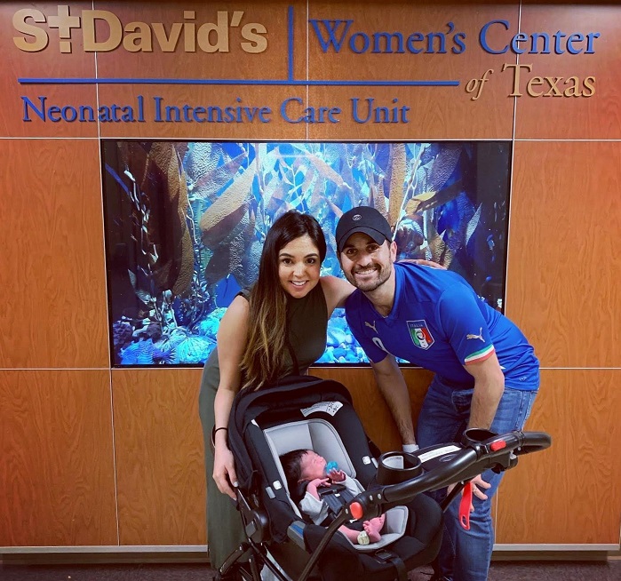 RMHCFriends's tweet image. #MissionMonday: Meet Kristen &amp;amp; Justin Garcia. The Ronald McDonald Family Room became a lifesaver for them when their first son was born 4 weeks early and his glucose and oxygen levels were dangerously low, admitting him to the NICU. 
bit.ly/322sYVv
.
#missionmonday