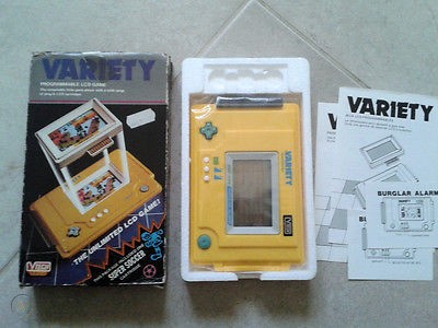 VideoKraken's tweet photo. The VTech Variety is another very obscure handheld. With only 6 games released, this console definitely deserves a spot in the #SmallestFullSet series. Anyone have managed to snag on the these in their collection?

#VTech #RetroGaming #VideoGames https://t.co/gm0FgO6C68