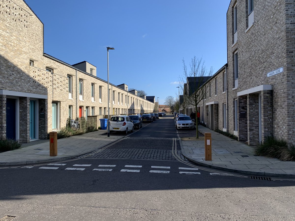 Hilary Satchwell tweet media