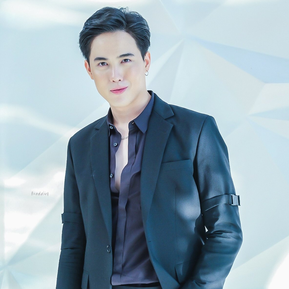 kovasin_addict's tweet photo. 😊 มาจ้าา....มาอัพเดทตารางงานกันค่ะ สหายของพ่อทั้งหลายยยย 🤗
1. วันอังคารที่ 18 ก.พ. พ่อไปเขาใหญ่กับงาน Liese x Biore ที่ Lalamuka Resort
2. วันพุธที่ 19 ก.พ. งาน Line TV Awards 2020 (งานจัดชั้น 5 Paragon Hall สยามพารากอน) เวลา 18.00 น. เป็นต้นไป #kovasin #koaddict https://t.co/CZaquZNzdP