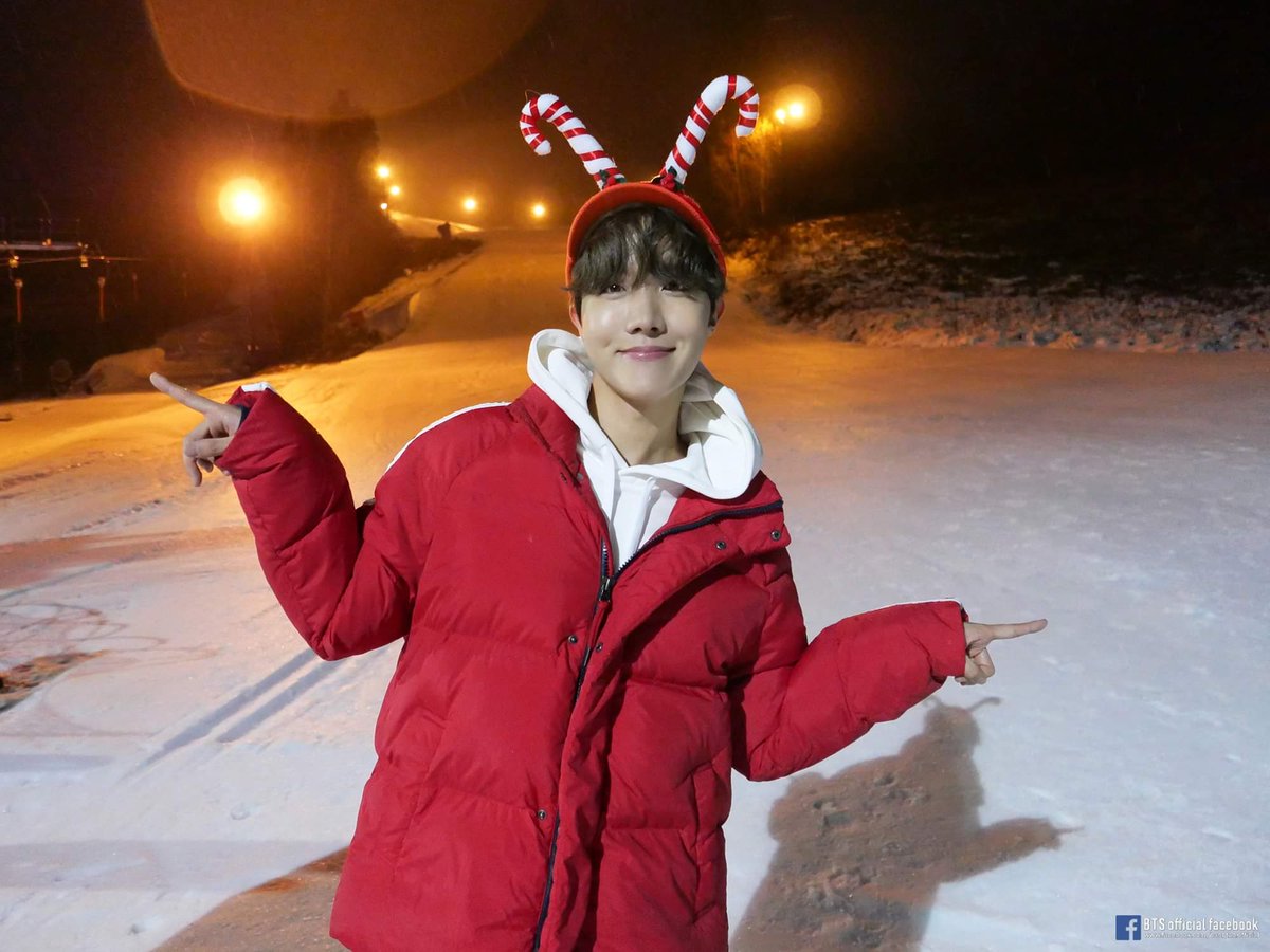 bc6952a7b78d455's tweet photo. #HappyHopeTime
#JhopeNuestroSol
#NossoBrilhoJhope
#HobaWeLoveYou
#갸미그림 #JHOPE @BTS_twt 

#DanceKingJhope
#ProdigyJhope
#MadeWithHope
#WhatMakesHimHope
#WorldFullofHope
#HopeWorldInspired https://t.co/MpVeDzqwfx