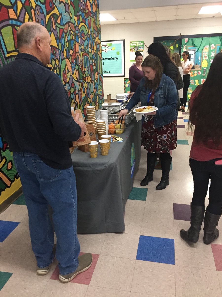 WhitsittWildcat's tweet photo. Thank you The Church at Woodbine for such a nice spread during our in-service day! Our teachers feel valued! And thank you Mr. Wayne for painting our conference room! #communityachieves https://t.co/mlFKG3R9xL