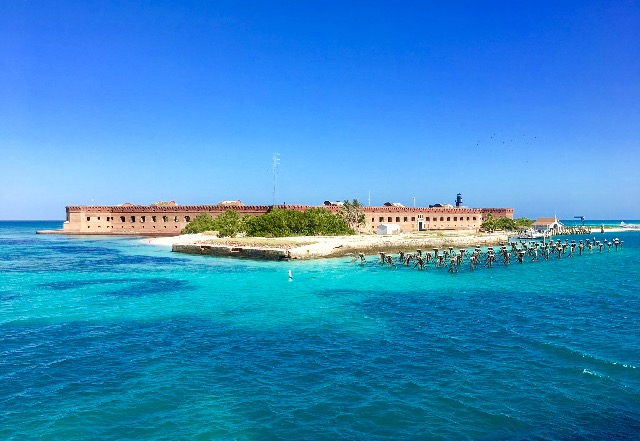 BestWesternKW's tweet photo. Day trip must: Dry Tortugas National Park! Nowhere else in the world like it, and the BEST snorkeling! #bucketlistmust #keywest #drytortugas #bestwestern https://t.co/ApPoaqfoNV