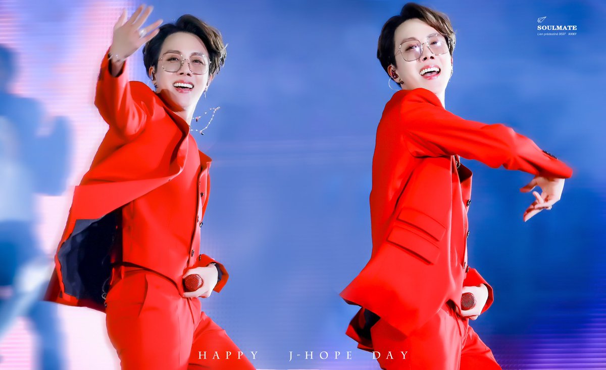 Soulmate_KookV's tweet photo. You are always our hope.💜

홉이 생일 축하합니다! 제이홉이로서 항상 행복과 희망을 주셔서 감사합니다!🎂🎂🎂

#JHOPE #HappyJHOPEday 
@BTS_twt https://t.co/wRJgpGGZI6