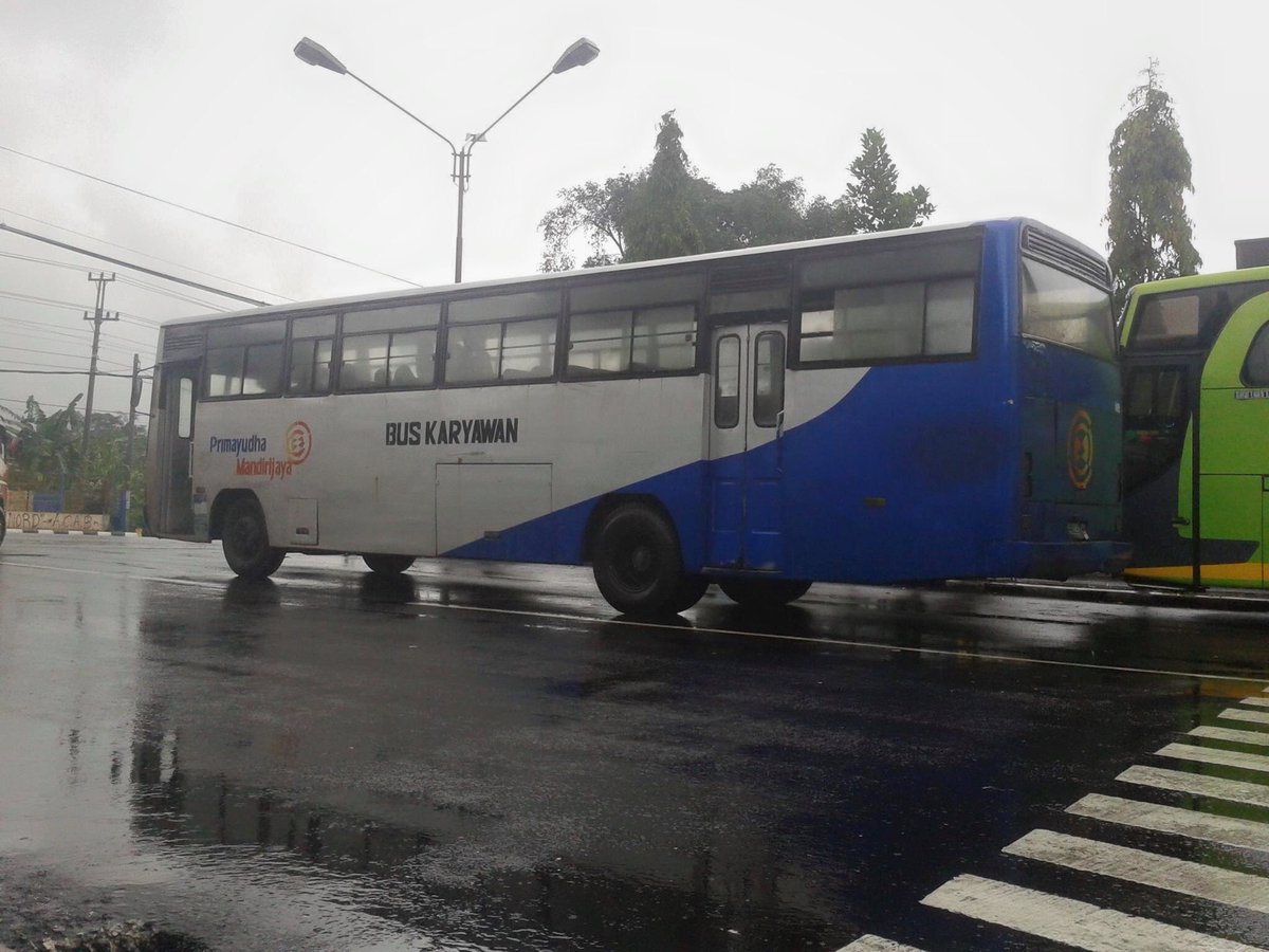 Min <a href="/BisKota_/">orang pun datang dan akan kembali</a> <a href="/ayonaikbiscom/">Ayo Naik Bis.Com</a> <a href="/kondekturbus_/">Kondektur Bus™</a> keinget STEADY SAFE ga sih ?? 😅😅