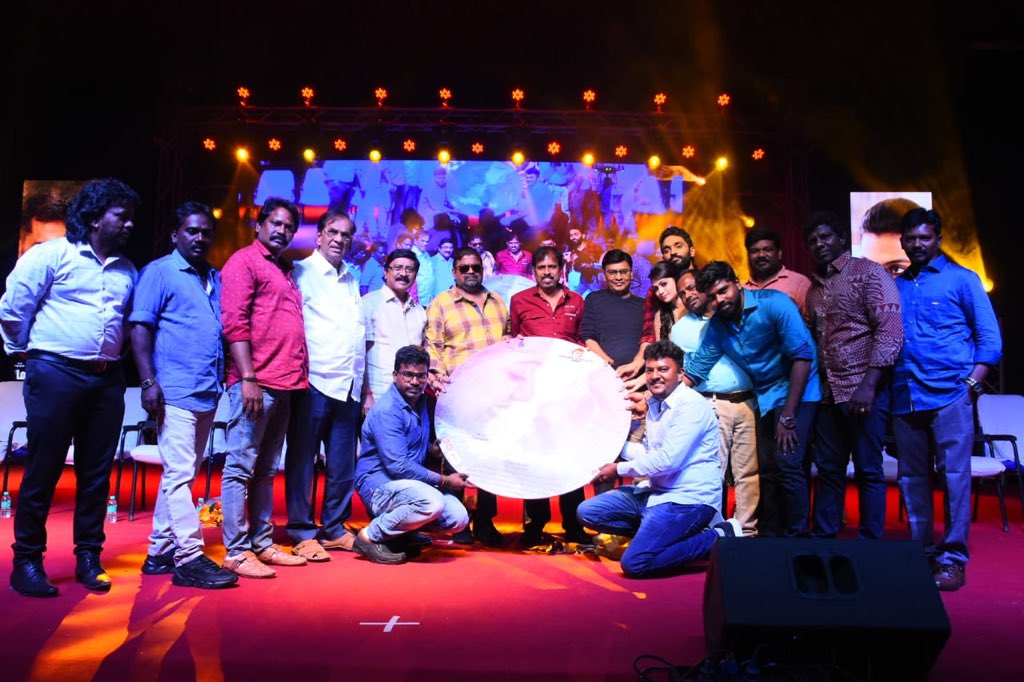 Filmy_Wood's tweet photo. Here #Marujuana Audio Launch Stills
#MarijuanaAudioLaunch
#MarijuanaTrailer
@MDAnand15991 #MdVijay
@RishiRithvik5 @BarbieParthalom @rosaiahbala @spp_media @PRO_Priya https://t.co/1GNvzMFAxI