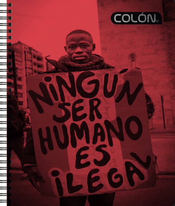 Santa_Padre's tweet photo. Junto a Jaime Tohá, director de la #Junaeb Estamos seleccionando las nuevas portadas con mensajes Pro Migración, que serán parte de colección de #CuadernosColón 

A partir de Marzo, todos los cuadernos serán entregados gratuitamente, en todas las escuelitas municipales del País. https://t.co/uuH7upzyfV