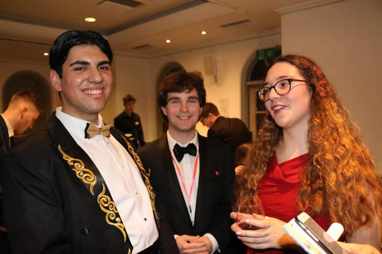 Exeter Model UN 🇺🇳 tweet media