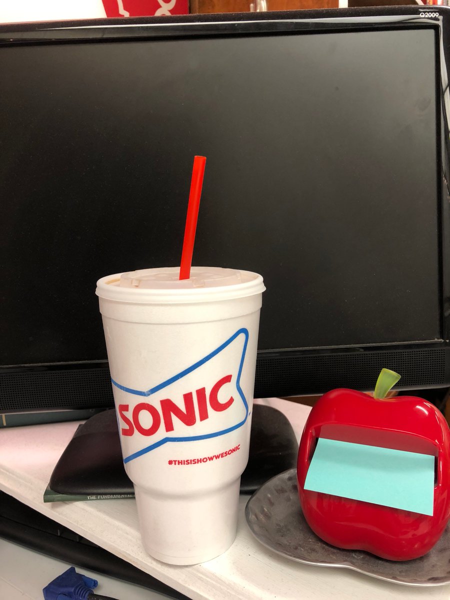 JustDoLit's tweet image. Q3: What is your signature drink or snack that gets you through the busy-ness of the school day? @VanISDVanTX #VanEdTech #VISDRocks