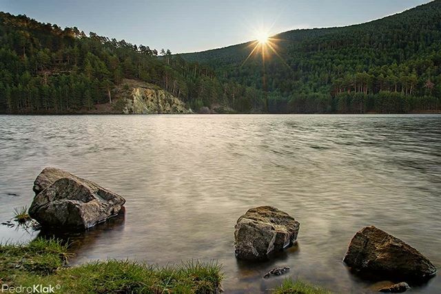 Buenos días, disfrutemos del buen tiempo paseando a pie o en bici por los caminos y sendas de El Espinar.
Visita El Espinar y conoce el mejor #TurismoRural.
INFORMACIÓN: ift.tt/2HtYodV
Foto Pedro Klak ift.tt/2u5myZg