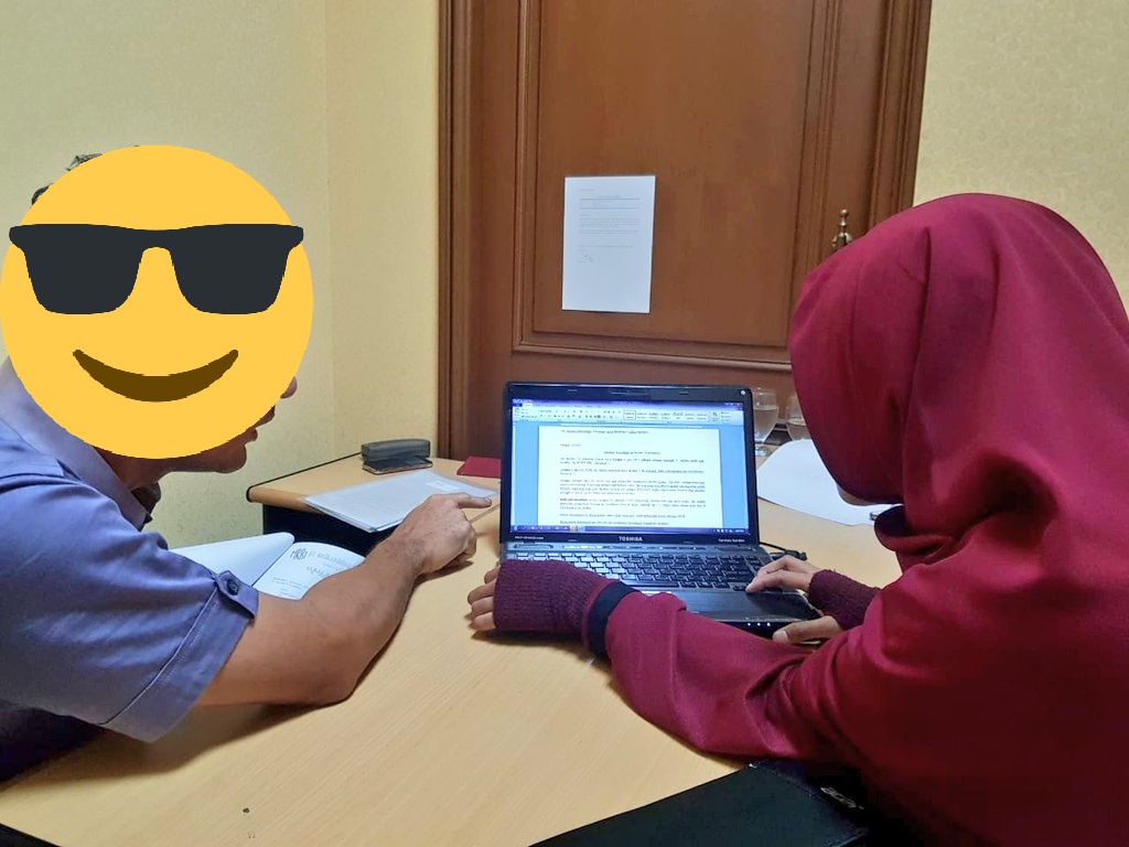 Pada saat perselisihan industrial masuk ke Disnaker, lalu para pihak memilih penyelesaian melalui mediasi dan ditunjuk mediator.
Legal corporate pny peran penting mendampingi pengusaha salah satunya mengetahui penyusunan kronologis.