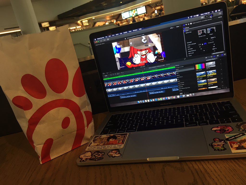 yojazzhey's tweet photo. Airport food and work! 🤤

#SS182 #Team182 #SonictheHedgehog https://t.co/8LD9K8Xq9T