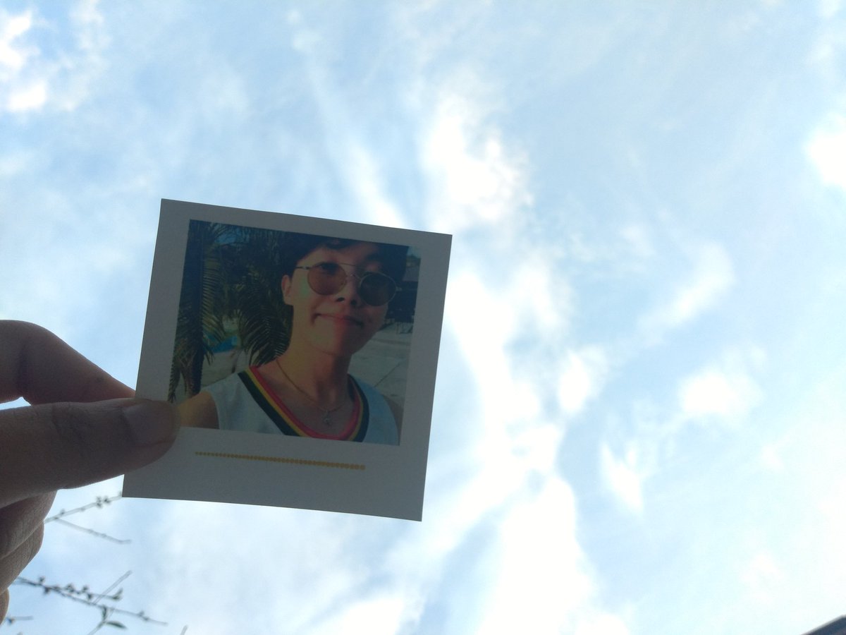 JenniePJSweet's tweet photo. Muchas gracias por siempre estar ahí, en mis días grises, mis malos momentos.
Quisiera decirle a Hoseok:
#EresMiSol
Porque siempre iluminas mis días con tu sonrisa, con tu sola presencia. ☀️✨🥺💚
#JHOPE
#HobiNuestroSol @BTS_twt #제이홉 https://t.co/bbiwO3Fteh