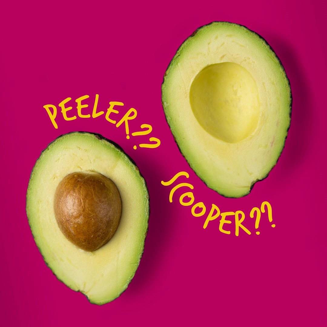 We’re tackling big things today. Big world issues. No one can say that we don’t do serious. This is a debate as old as time itself… Are you a peeler or a scooper? Let us know in the comments.