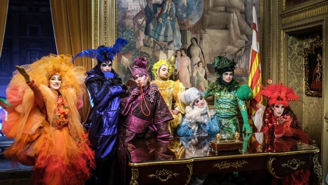 6 days of costumes, parades, music and fun. Barcelona and its neighbouring towns throw themselves into one of the year’s most colorful and fun celebrations! 🥳 Find out what’s on: @TurismeDeSitges @Carnavaltorello @carnavalvng
http://bit.ly/37gUBLH