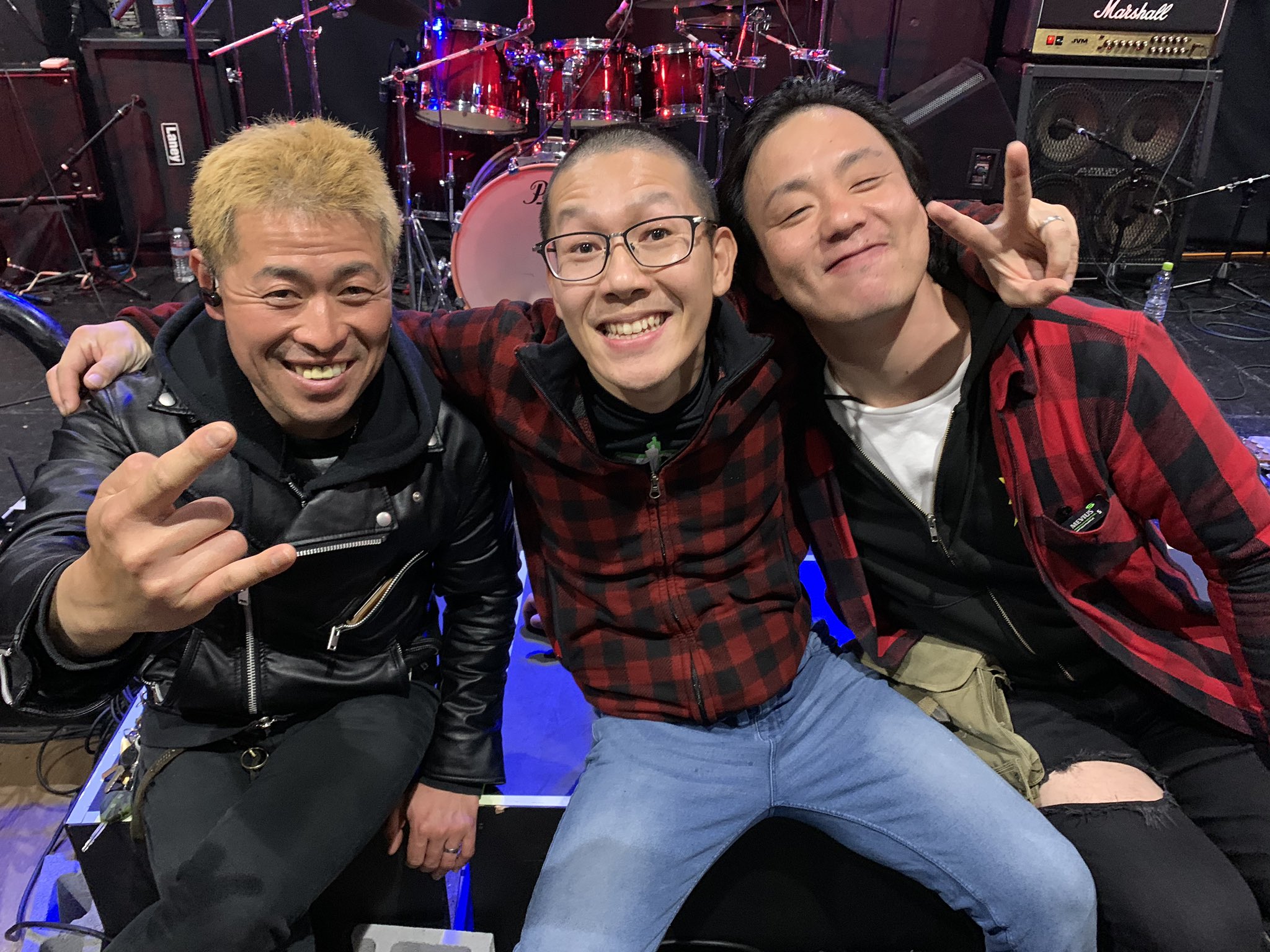 Hellbrain 徳島ファイトクラブ最高でしたー なんてあったかいフレンドリーなライブハウスなんだと感動いたしました Hellbrainメンバーにも負けない濃い奴にも出会えて物販もたくさんお買い上げいただき感謝です 一緒に行った岡山バンド