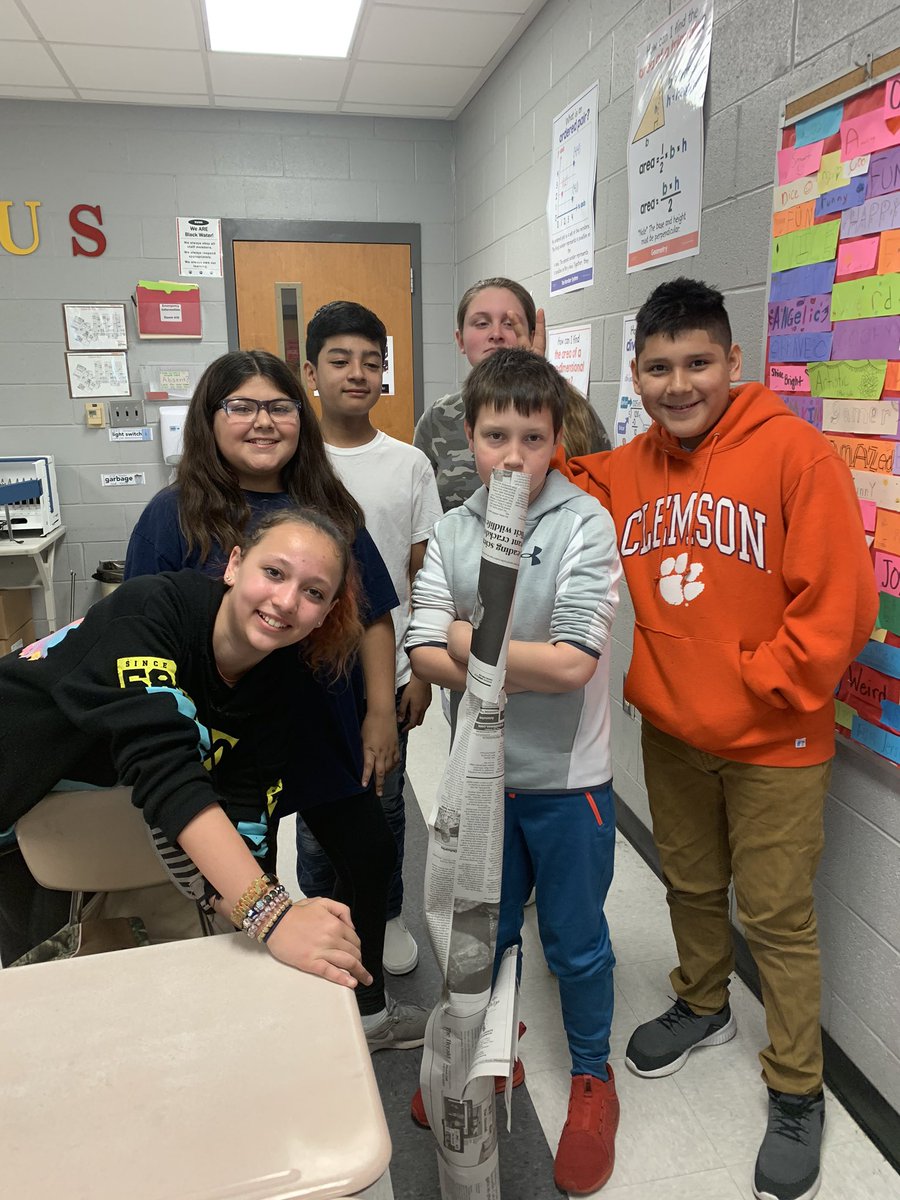 Stem challenge! #welovebooks #stem #classroom