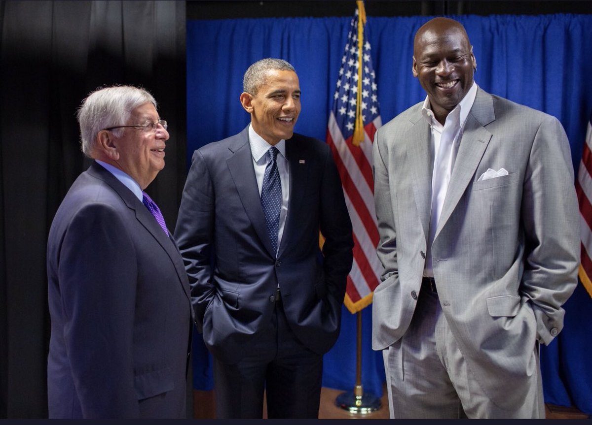Guyntoti_'s tweet photo. Happy #PresidentsDay2020 to my president @BarackObama https://t.co/UlgO32GMhx