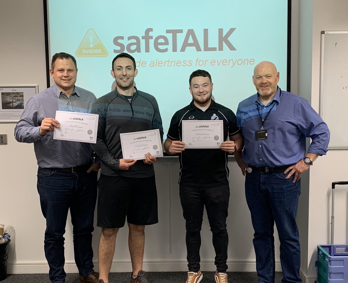 👨🏻‍🎓Earlier today Ayr Rugby and Ayr Community Rugby Trust staff took part in a suicide awareness course at <a href="/UniWestScotland/">UWS</a>...

The course was ran, coincidentally, by Mental Health lecturer and club vice-president Stewart Kerr... #morethanaclub #pinkandblack