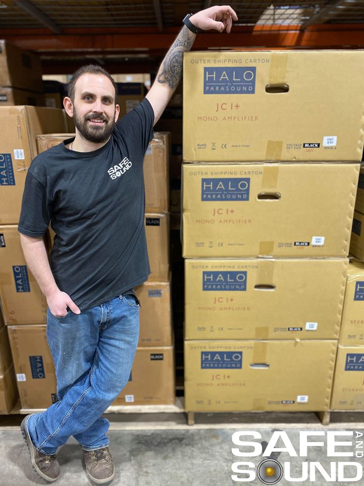 SafeandSoundHQ's tweet photo. We're thrilled to announce the arrival of the ALL NEW #PARASOUND #HALO #JC1+ ! We're all super excited to get a pair of these #monoblocks connected in our #MUSICLOFT .Looking for the JC1+ ? See more at https://t.co/XAsxFwvp1a | 800-820-6460 https://t.co/P8rLRerxVA
