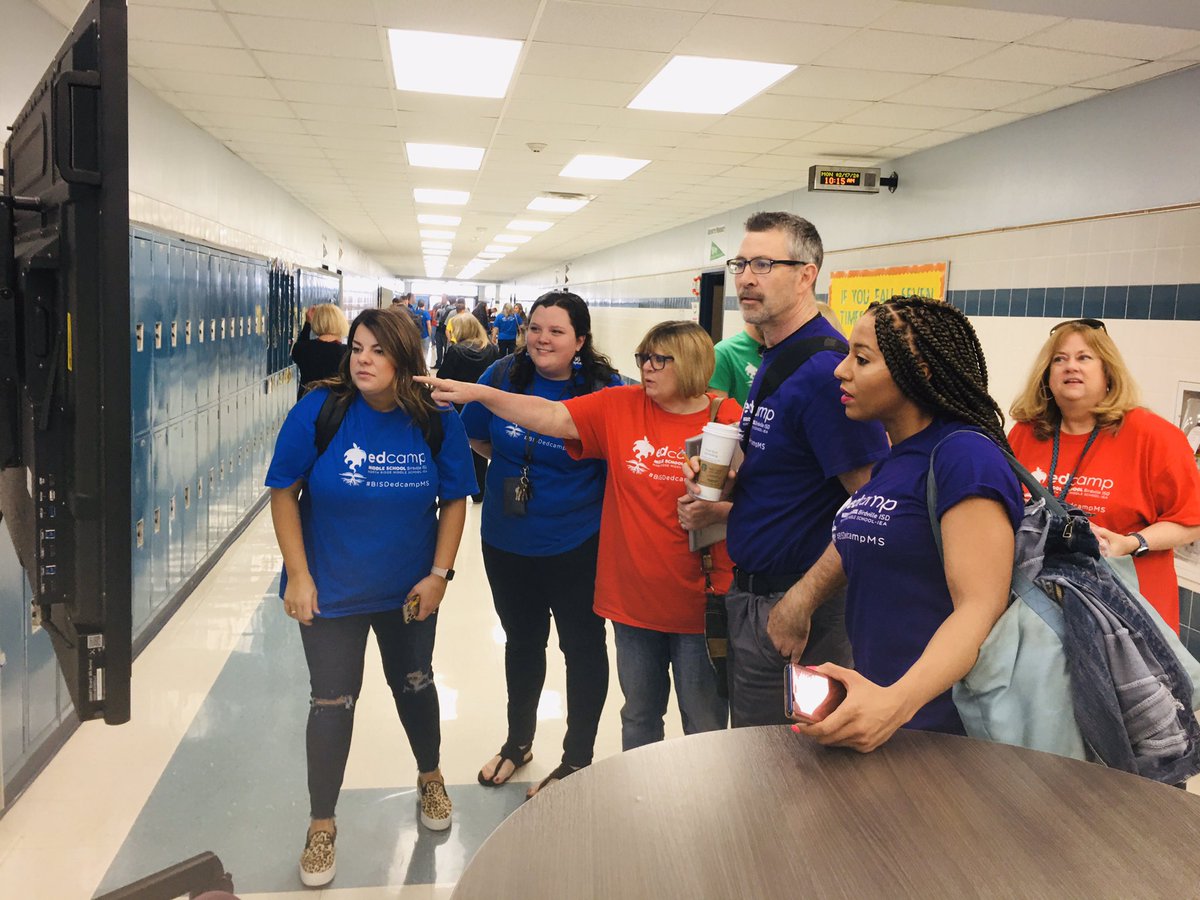 MaryHadley8's tweet photo. Session 3 of the #BISDedcampMS is about to happen! Where to go? That is the question! #BISDShines #BirdvilleLearns https://t.co/rAFz32G6Bp