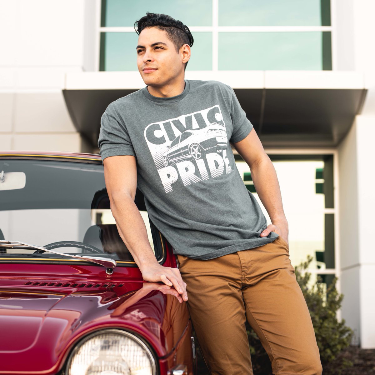 GarberHonda's tweet photo. It’s our 50th anniversary of US auto sales. Celebrate with us by upgrading your wardrobe with these signature looks: https://t.co/X2emfgztMg https://t.co/1IReyUHMdH