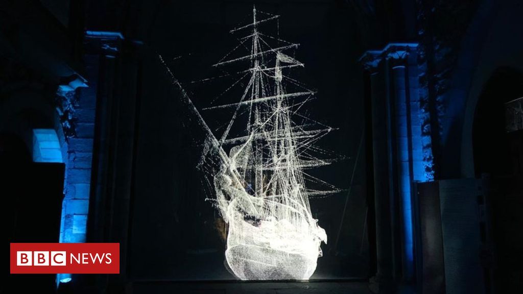 SLL100's tweet image. Take a look at some of the highlights from Aberdeen's Spectra light festival which took place over the weekend via @BBCNews - buff.ly/2SzMzth @SPECTRAaberdeen @AberdeenCC