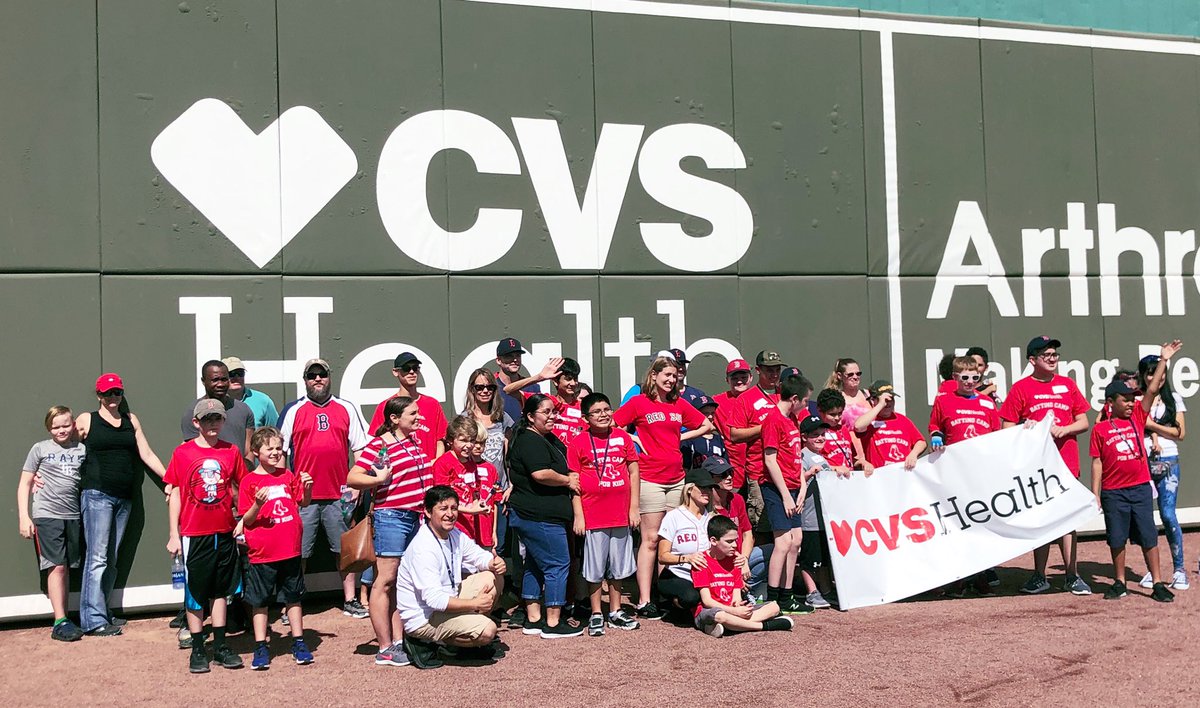 FI_Inc's tweet photo. We are so incredibly blessed by the generosity of our community! Thank you so much to Becca &amp; the entire crew with the @RedSox organization for providing our kids and families a first class experience at JetBlue Park at Fenway South! @CVSHealth #Autism #CVSHealth https://t.co/O11OWZknFw