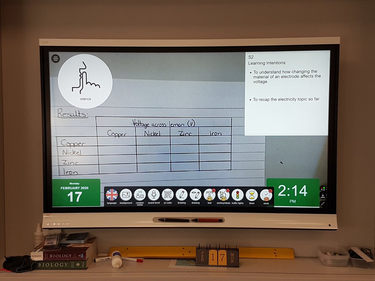 MrsMorrisonBio's tweet image. Jumped in the bandwagon and gave classroom screen and the hue HD visualiser a go today. Lots of positive feedback from the pupils so more experimenting to be done in the coming days #alwayslearning #technologyforlearning