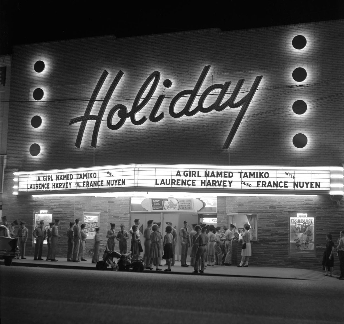 UnivArchives's tweet photo. From the negative collection: the Holiday theater, San Marcos.  In the 1960s, Zimmerman Theaters, Inc. bought ads in the yearbook to advertise that "movies offer relaxation."

#txstUnivHistory https://t.co/xNoHaS1GhI